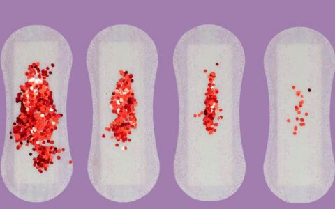 Como ajudar a sua filha a encarar a primeira menstruação com naturalidade