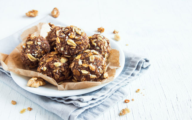 Lanches saudáveis? Bolinhas de alfarroba com muito sabor e energia