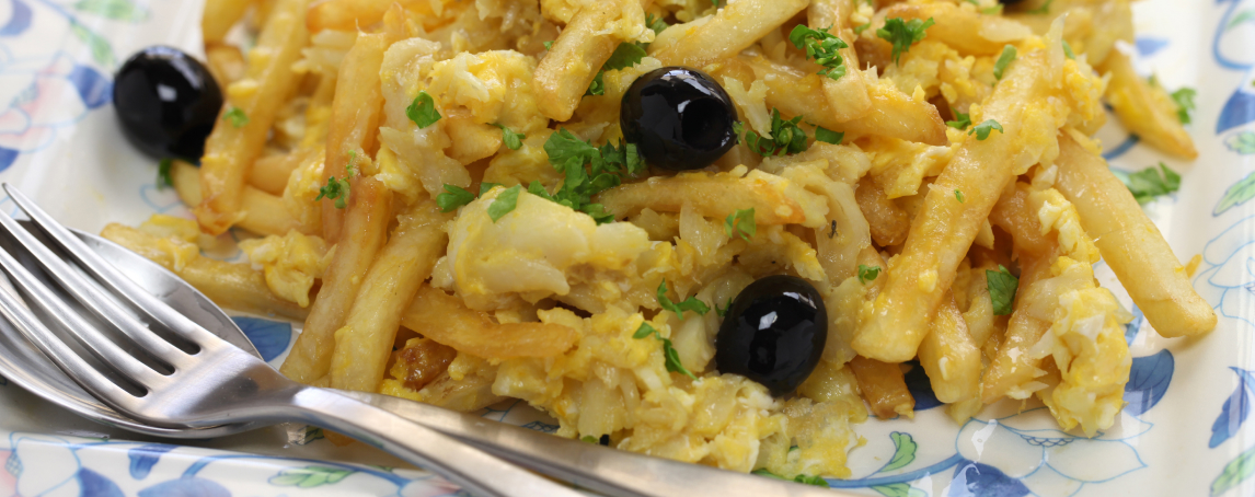 Bacalhau à Brás: o melhor amigo dos dias sem tempo