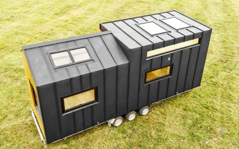 “A ideia de construir a nossa tiny house surgiu quando apareceu a pandemia”