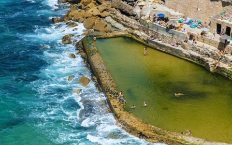 12 piscinas de água salgada