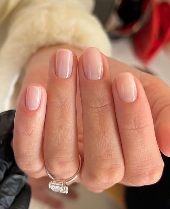 unhas para noivas simples nude