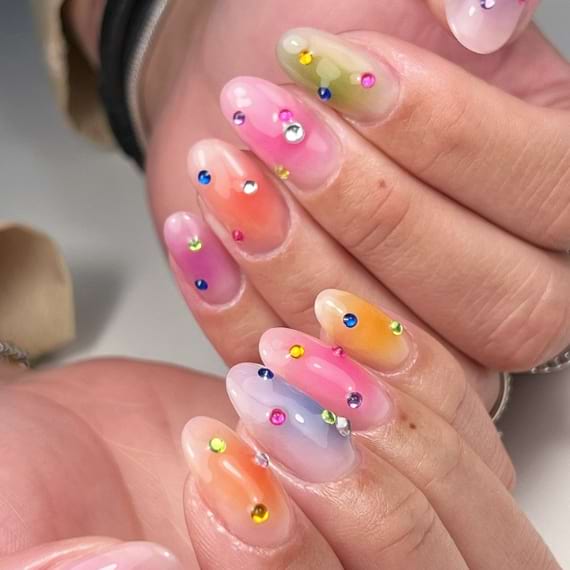 unhas coloridas