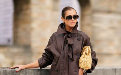 Os looks de street style mais marcantes da Paris Fashion Week